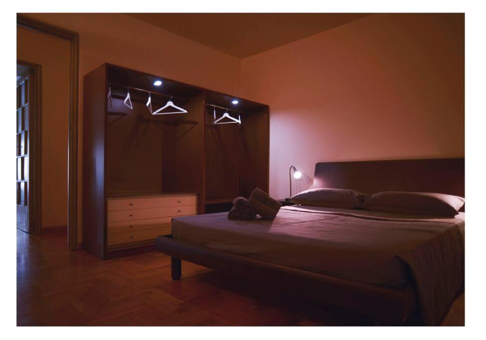 Urban House - Elegant Apartment Brera Milan Center Kültér fotó